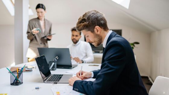 pexels yankrukov 7698824